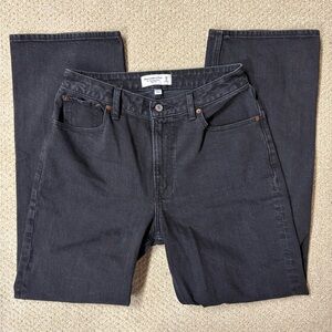 Abercrombie & Fitch 90s Relaxed High Rise Jeans Curve Love in Black